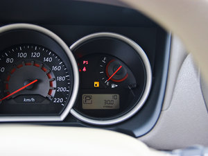 2012 1.6XE Ԅm п؅^