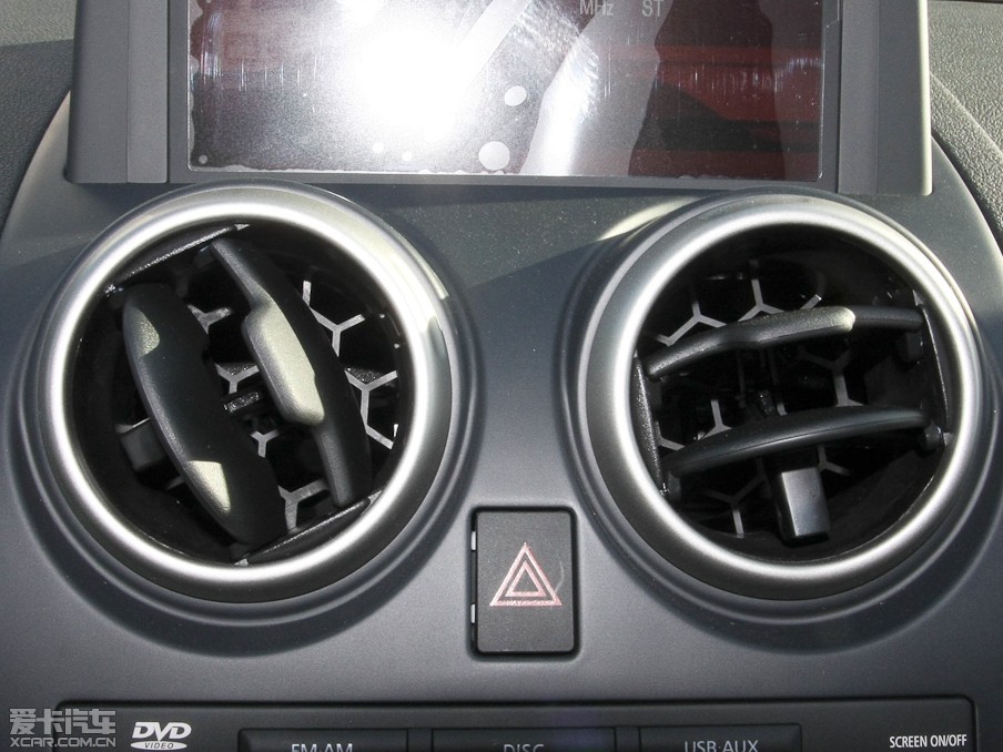 2012п 2.0XV CVT(q)()