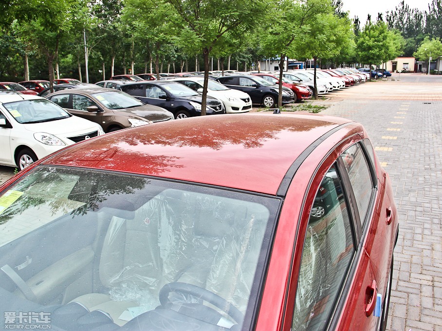 2012п 2.0XL CVT(q)()