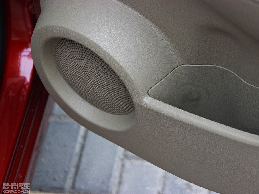 2012п 2.0XL CVT(q)()