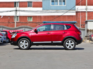 2012款2.0XV CVT两驱(雷) 正侧（左）