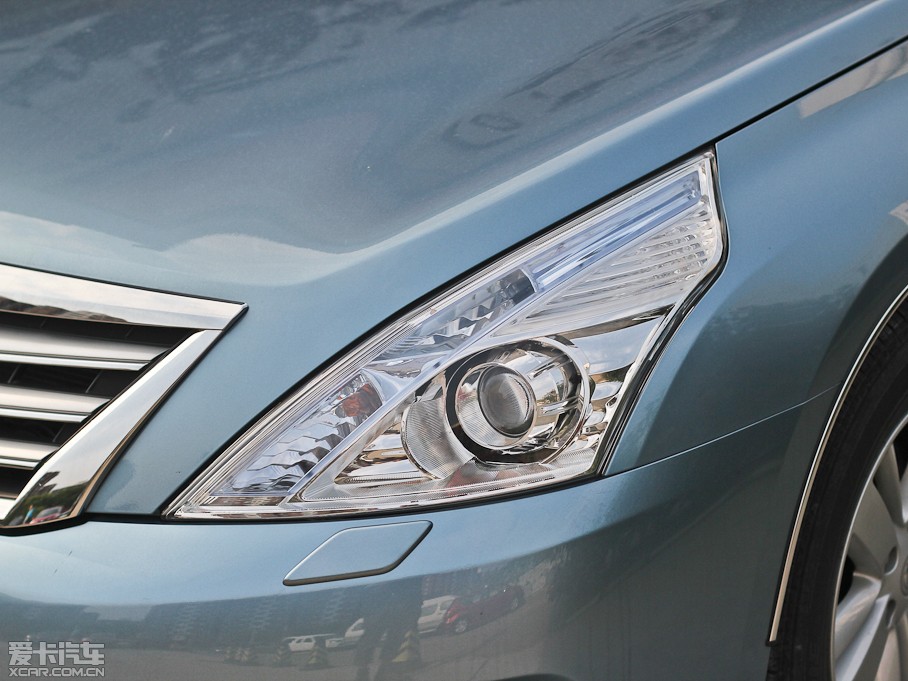 2012[ 2.5L XL-NAVI ưȫ