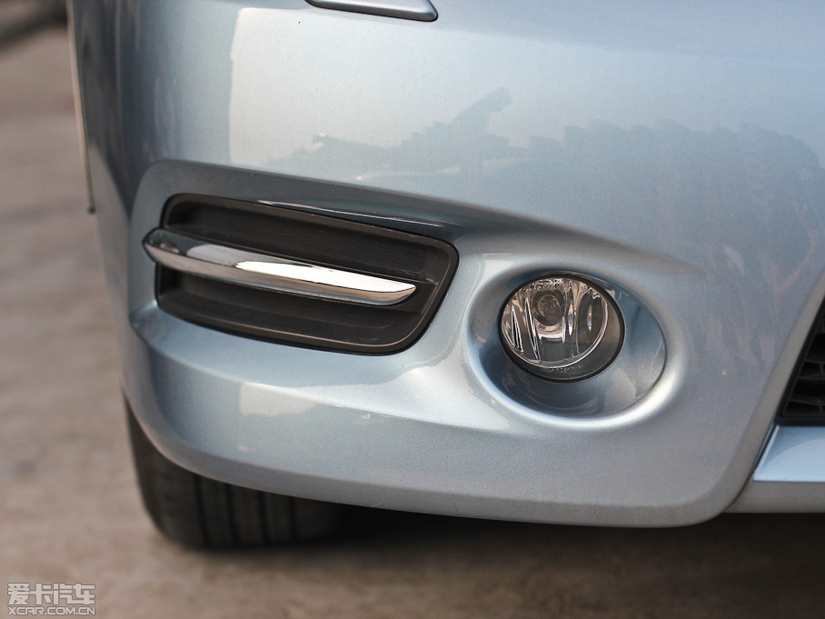 2012[ 2.5L XL-NAVI ưȫ