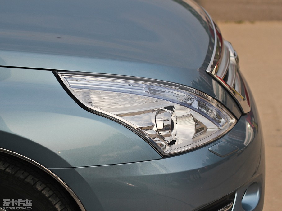 2012[ 2.5L XL-NAVI ưȫ