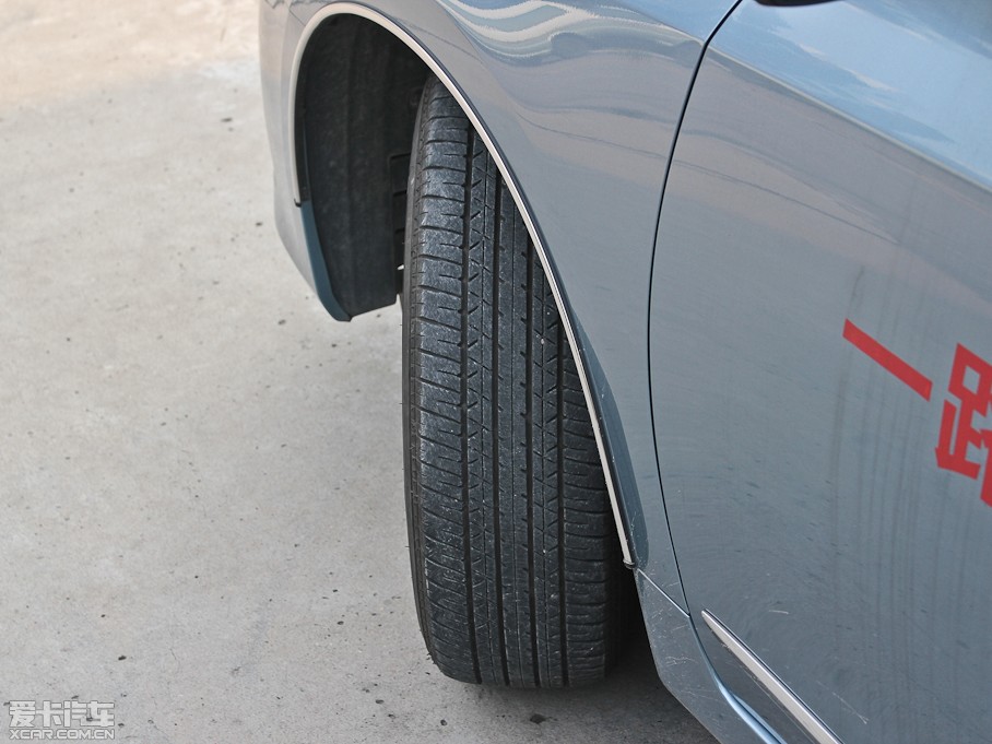 2012[ 2.5L XL-NAVI ưȫ