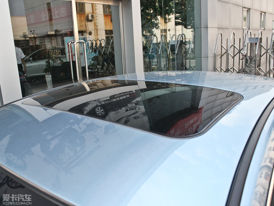 2012[ 2.5L XL-NAVI ưȫ