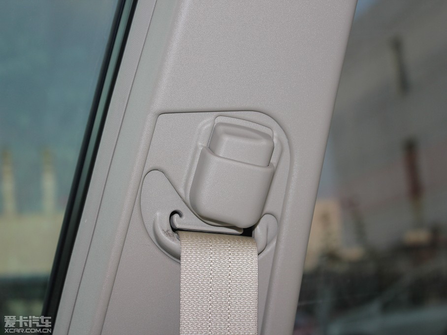 2012[ 2.5L XL-NAVI ưȫ