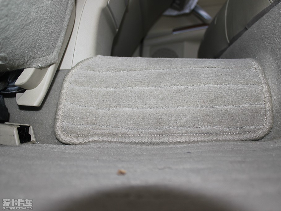 2012[ 2.5L XL-NAVI ưȫ