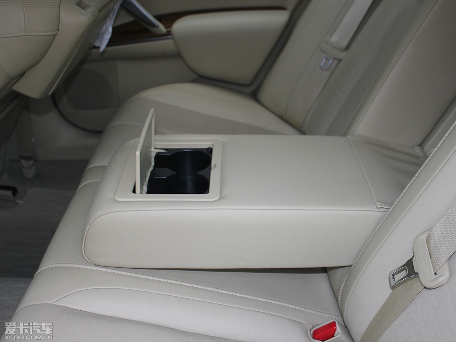 2012[ 2.5L XL-NAVI ưȫ