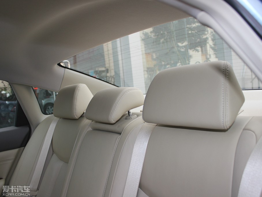 2012[ 2.5L XL-NAVI ưȫ