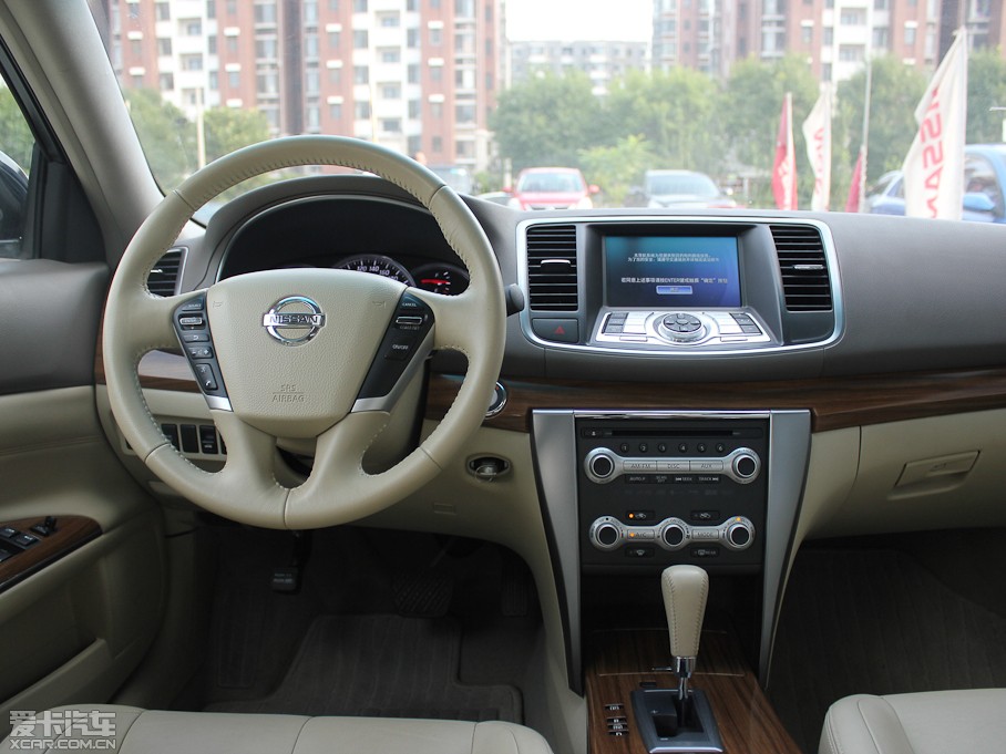 2012[ 2.5L XL-NAVI ưȫ