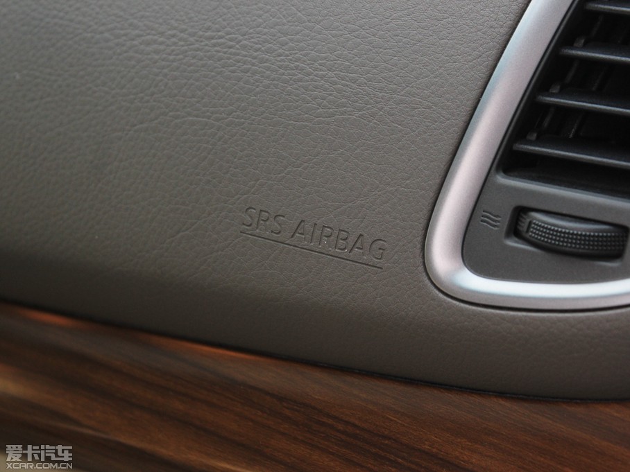 2012[ 2.5L XL-NAVI ưȫ