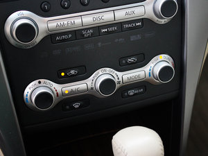 20122.5L XL-NAVI ưȫ п؅^