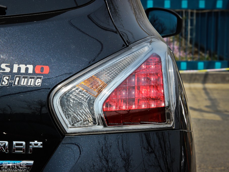 2012U_ 1.6T GTS CVT¿