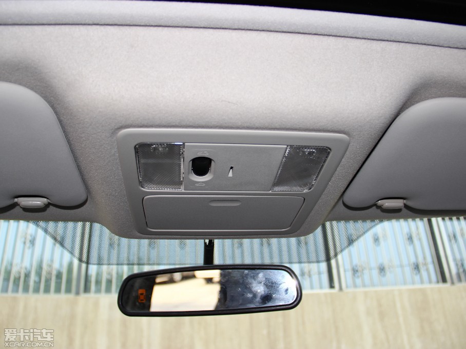 2012U_(d) 1.6T GTS CVT¿