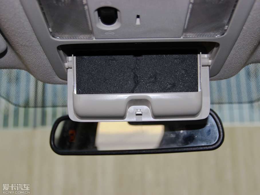 2012U_ 1.6T GTS CVT¿