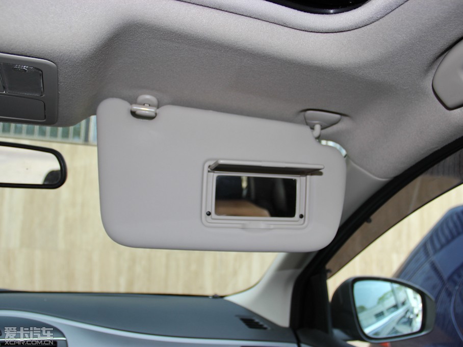 2012U_ 1.6T GTS CVT¿