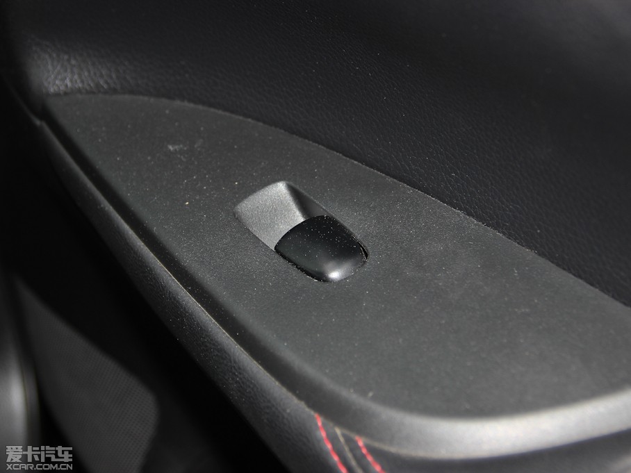 2012U_ 1.6T GTS CVT¿