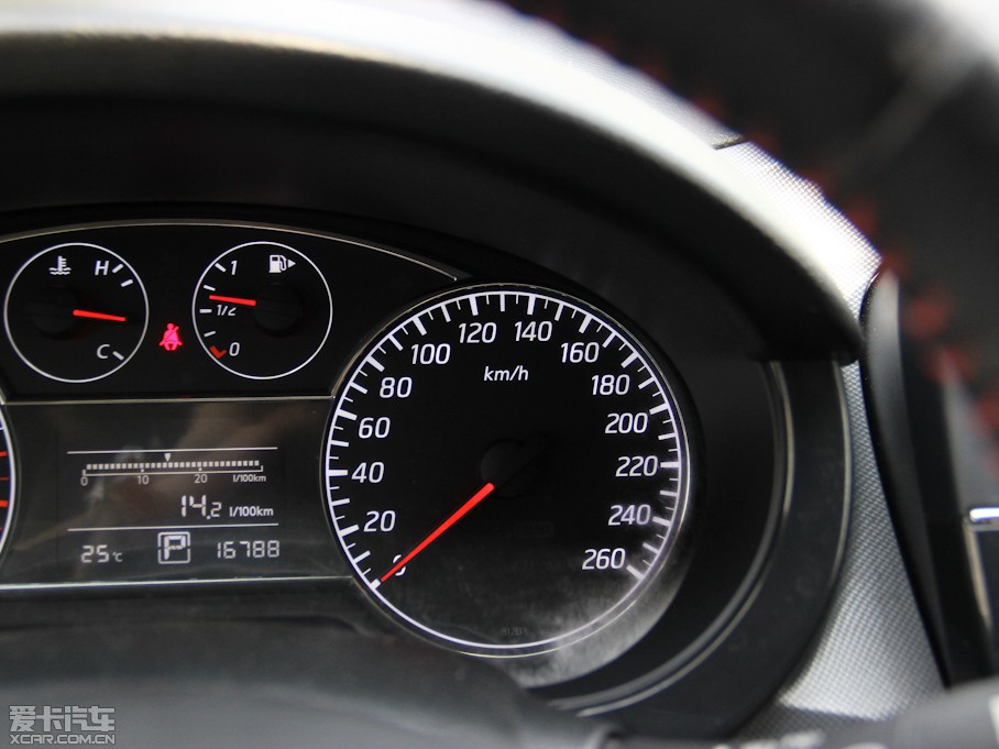 2012U_ 1.6T GTS CVT¿