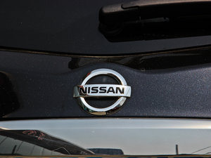 20121.6T GTS CVT¿ ^