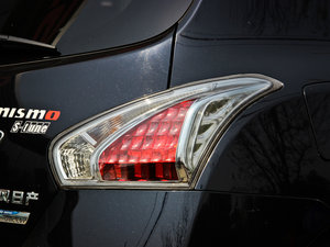 20121.6T GTS CVT¿ ^