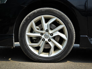 2012款1.6T GTS CVT致酷版 轮圈