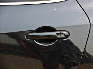 20121.6T GTS CVT¿ ^