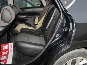 2012款1.6T GTS CVT致酷版 后排空间
