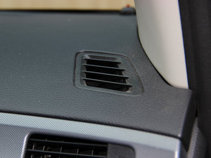 2012款1.6T GTS CVT致酷版 空间座椅