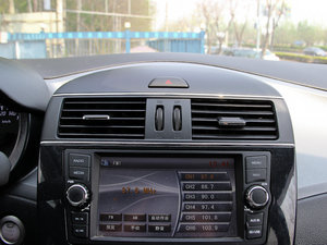 2012款1.6T GTS CVT致酷版 空调出风口
