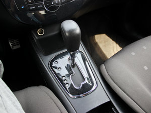 2012款1.6T GTS CVT致酷版 换挡杆