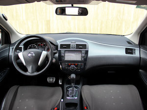 2012款1.6T GTS CVT致酷版 内饰全景
