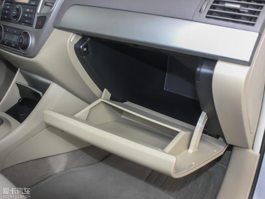 2012܎ 1.6XE ք(dng)m