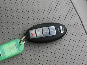 2012款1.8XL CVT豪华版 车钥匙