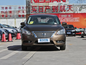 2012款1.8XE CVT舒适版 正前