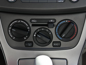2012款1.8XE CVT舒适版 空调调节