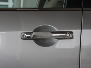 2012款1.6XE 手动舒适版 主驾门拉手