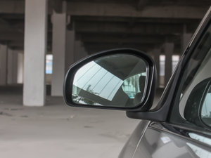 2012款1.6XE 手动舒适版 细节外观