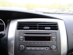2013款劲锐版 1.6XV 手动豪华版 空调出风口