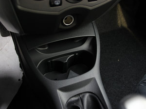 2013J 1.6XV քӺA п؅^