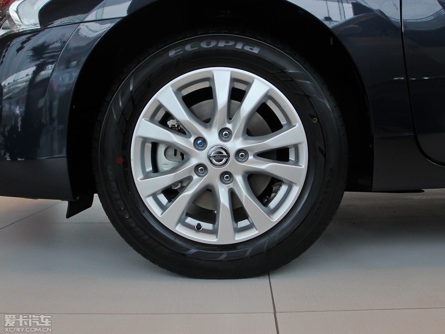 2013[ 2.5XL NAVI-Tech 