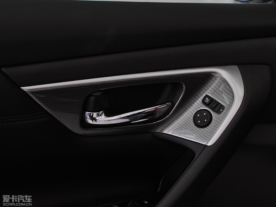 2013[ 2.5XL NAVI-Tech 