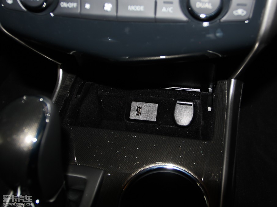 2013[ 2.5XL NAVI-Tech 