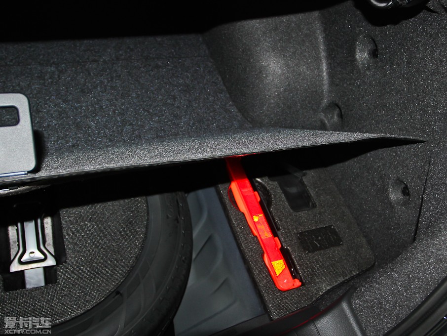 2013[ 2.5XL NAVI-Tech 