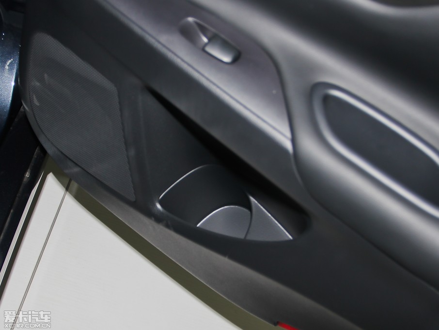 2013[ 2.5XL NAVI-Tech 