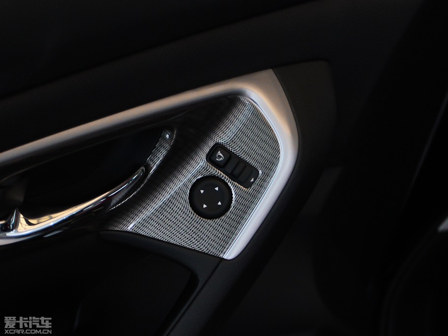 2013[ 2.5XL NAVI-Tech 