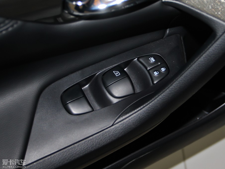 2013[ 2.5XL NAVI-Tech 