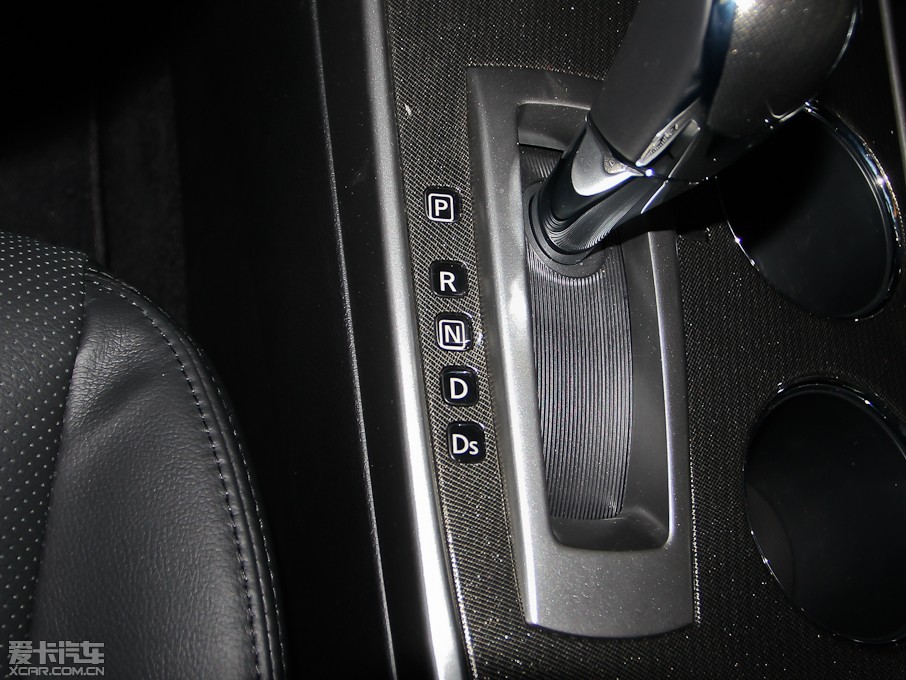 2013[ 2.5XL NAVI-Tech 