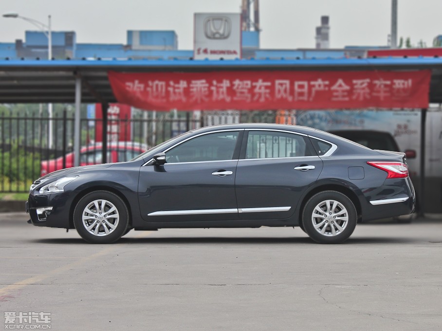 2013[ 2.5XL NAVI-Tech 