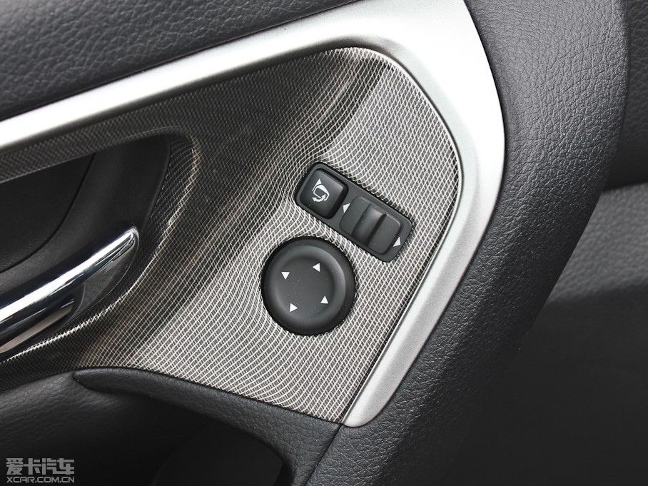 2013[ 2.5XL NAVI-Tech 